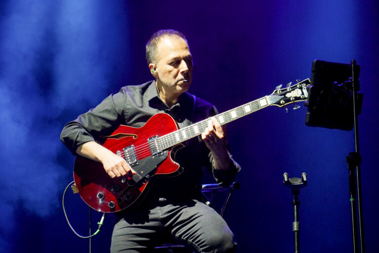 ANDRÉS CEPEDA 23