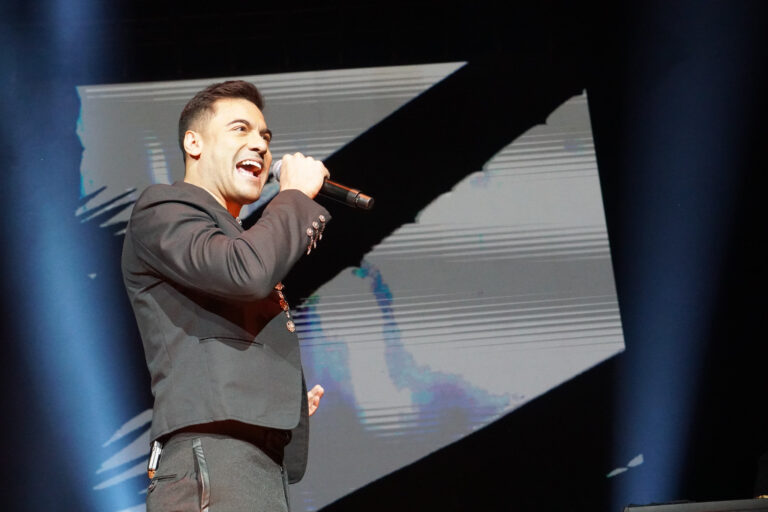 CARLOS RIVERA 15