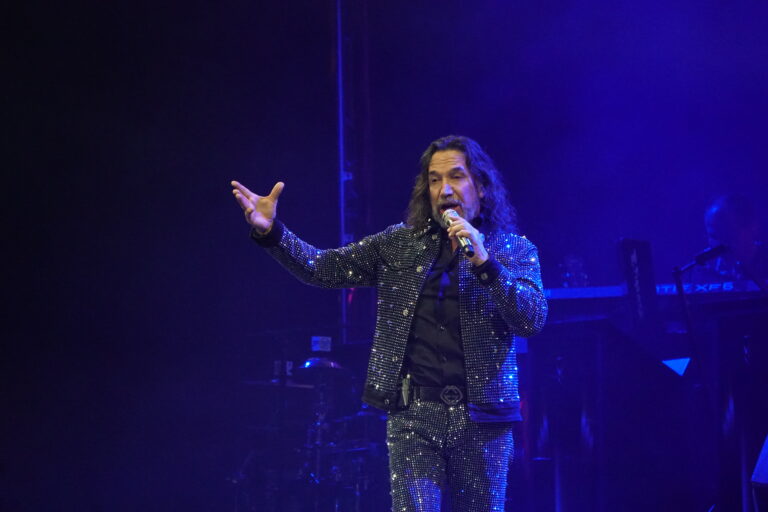 MARCO ANTONIO SOLIS 26