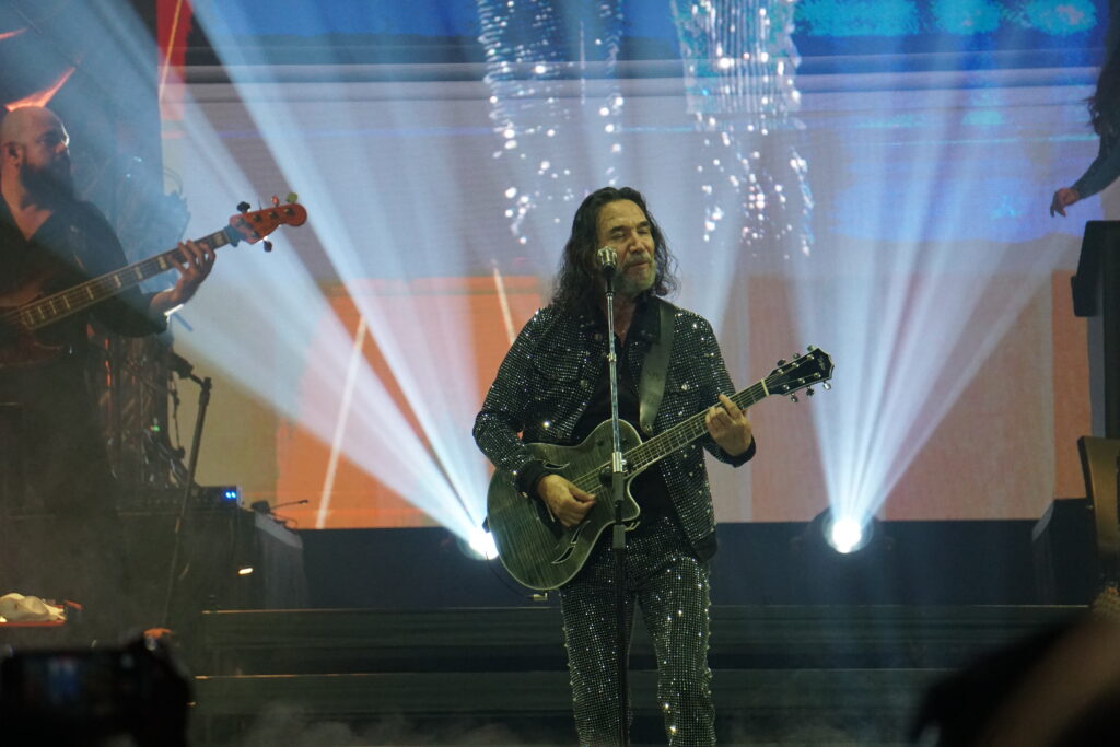 MARCO ANTONIO SOLIS 33