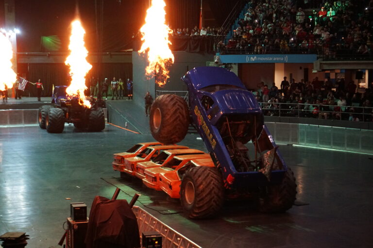 Monster Truck 16