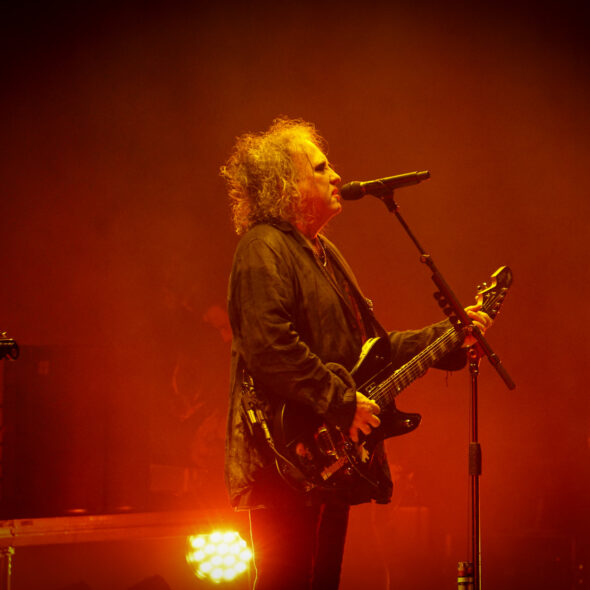 THE CURE 10