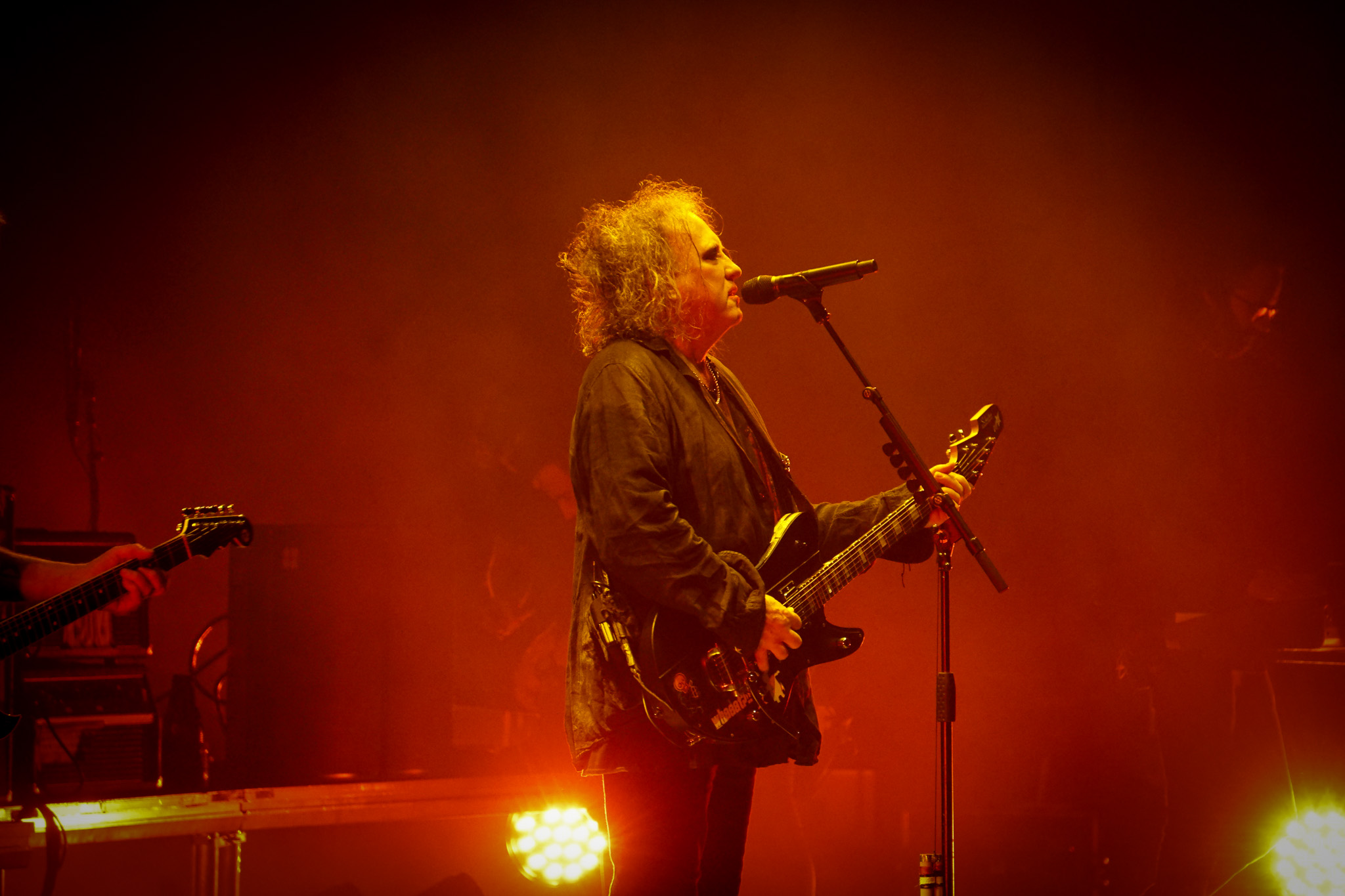 THE CURE 10