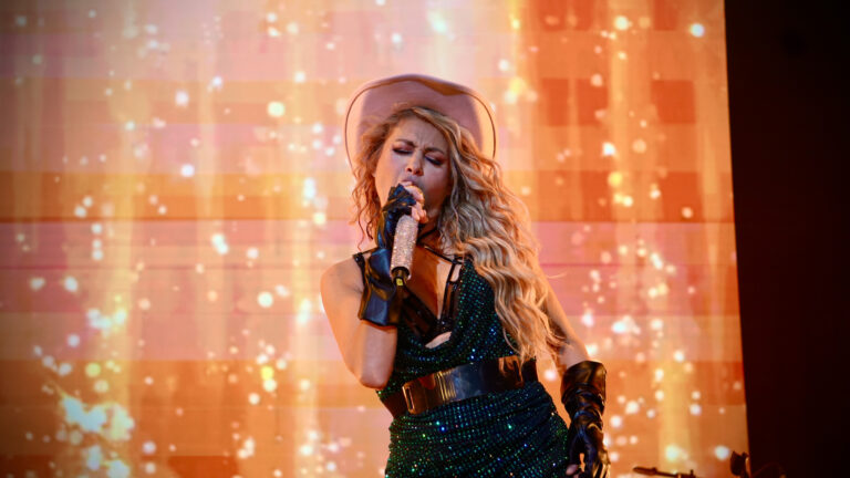 PAULINA RUBIO 9