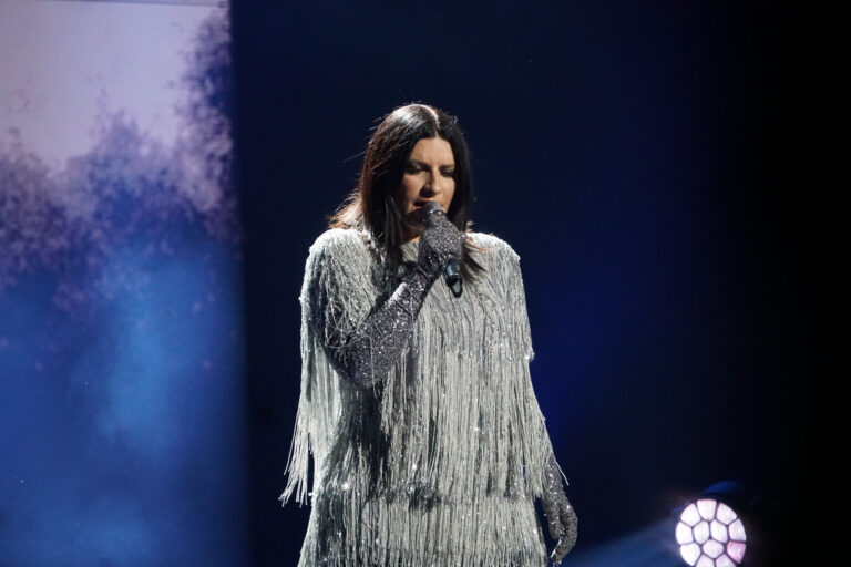 LAURA PAUSINI 8