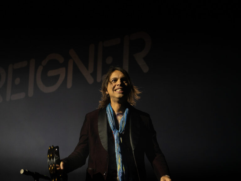 FOREIGNER 5