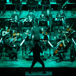 METALLICA VS GUNS AND ROSES SINFÓNICO 10