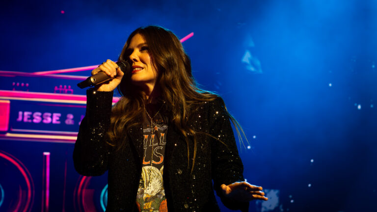 jesse-joy (1)