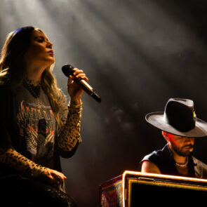 JESSE & JOY