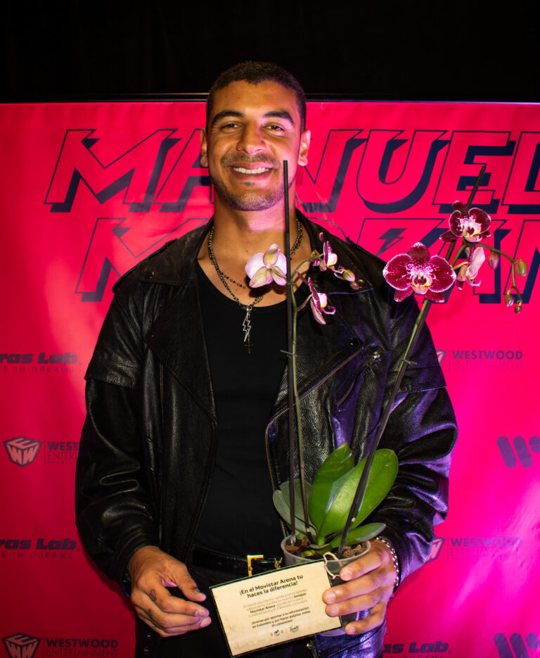 MANUEL MEDRANO 14