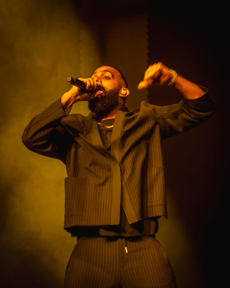 ELADIO CARRIÓN 35