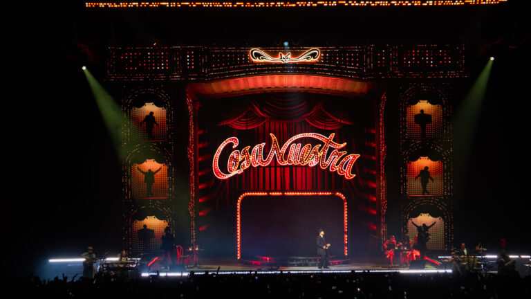 RAUW ALEJANDRO – COSA NUESTRA WORLD TOUR 40