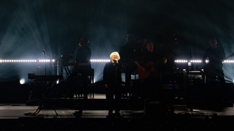 MASSIVE ATTACK 17