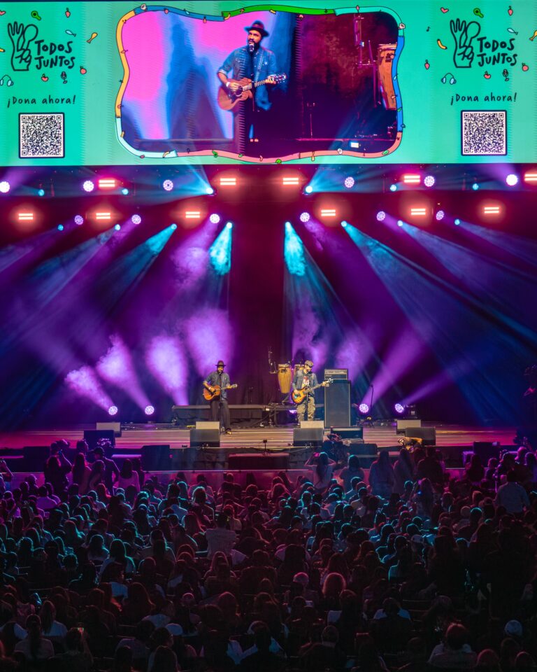 TODOS JUNTOS 2025 30
