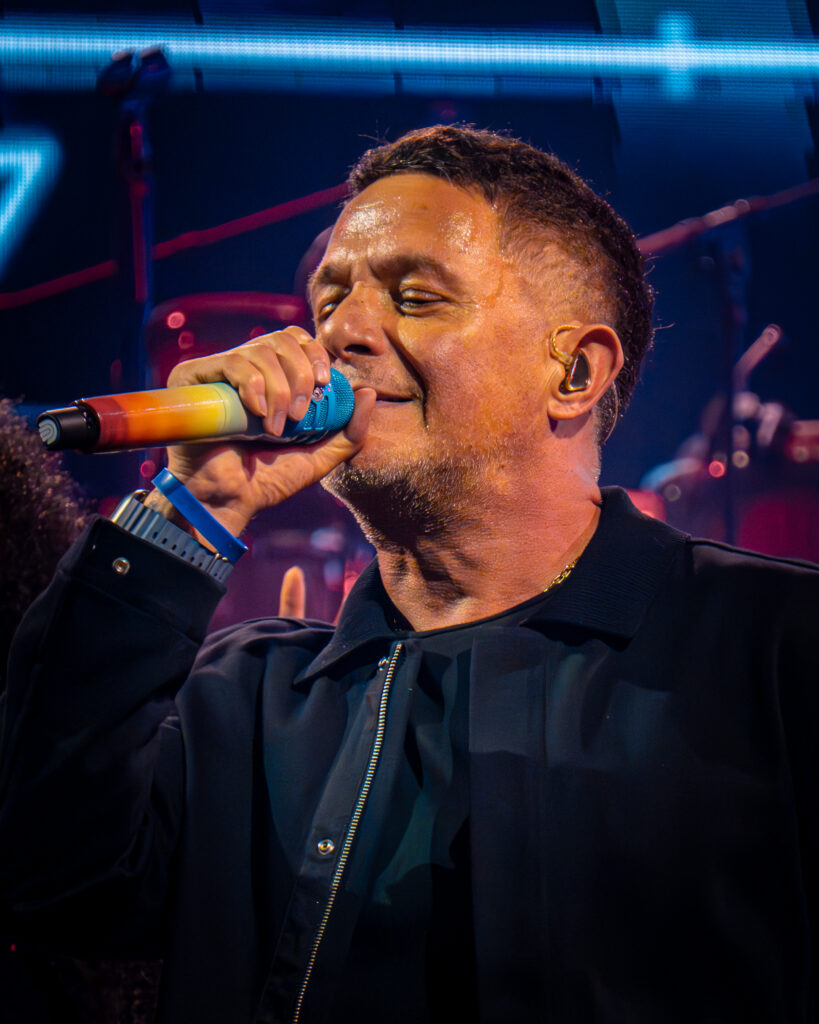 ALEJANDRO SANZ 12