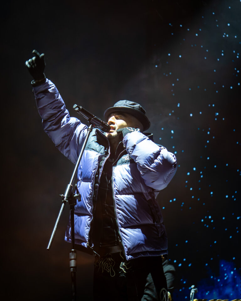 CRUDO MEANS RAW BOGOTA 2026 6