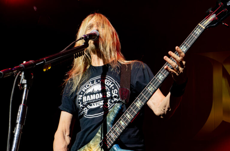 Megadeth 48