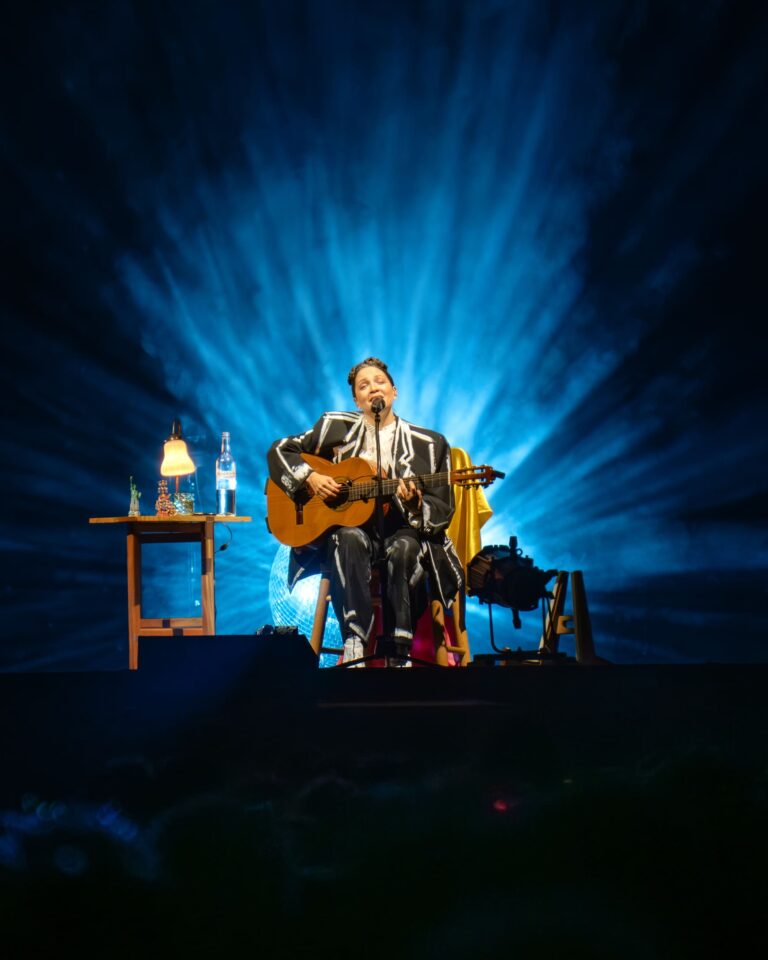 Natalia Lafourcade 57