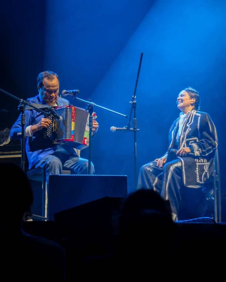 Natalia Lafourcade 58